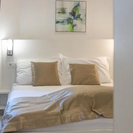 招待所 Il Cetro 3*